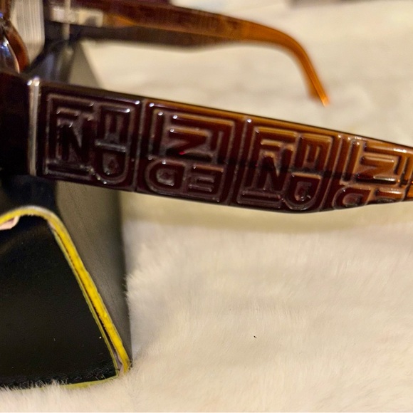 Fendi | Women’s Brown Eyeglasses with Case - Picture 4 of 8